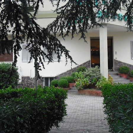 Darfla Hotel Pozzuoli Exterior photo
